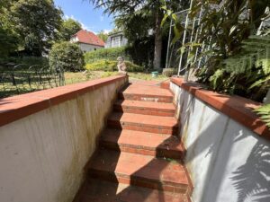 Treppe zum Souterrain