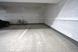 Tiefgaragenstellplatz